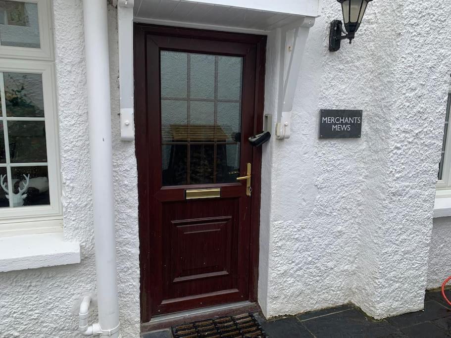 Merchants Mews, Fowey, Parking. Pets Welcome. Exterior photo
